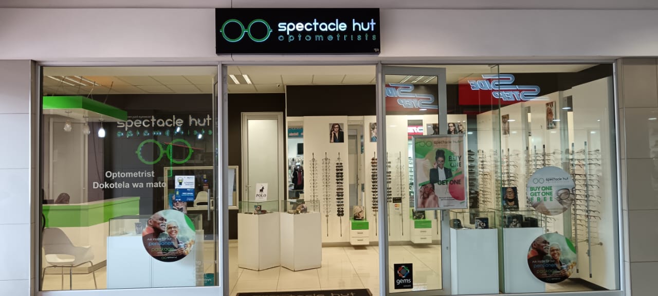 image of spectacle hut zambezi branch